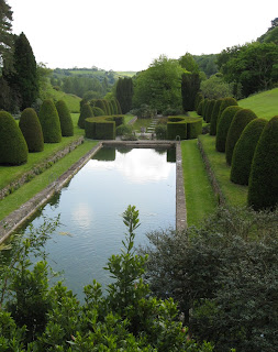 Bathing pool/fishpond