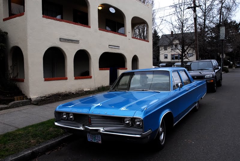 Old Parked Cars 1968 Chrysler New Yorker 4 Door Hardtop