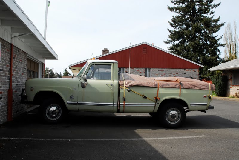 International+Harvester+Pickup+Trucks 1974 International Pick Up http://www.oldparkedcars.com/2010/03/1974 ...
