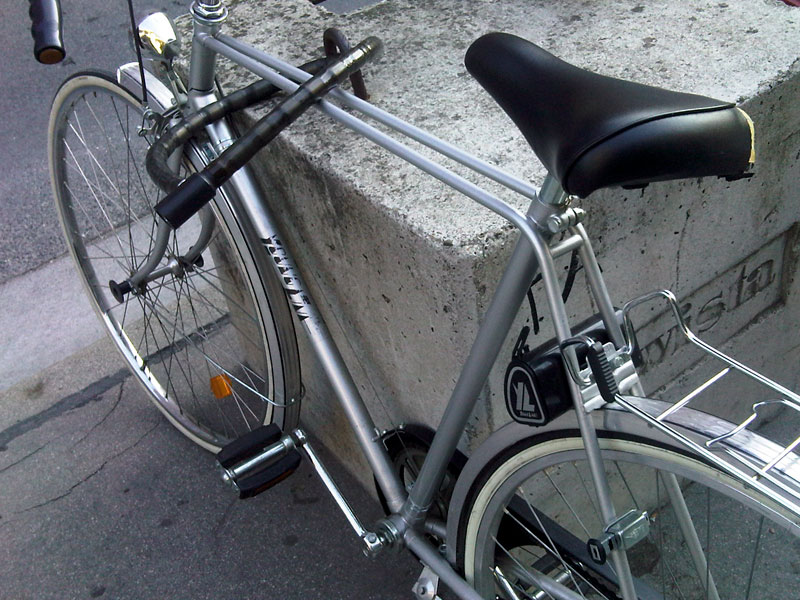 Why the double top tube? Bike Forums