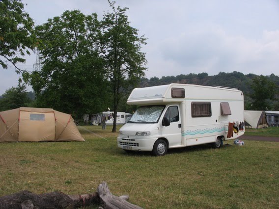 [5+roupa+camping.jpg]