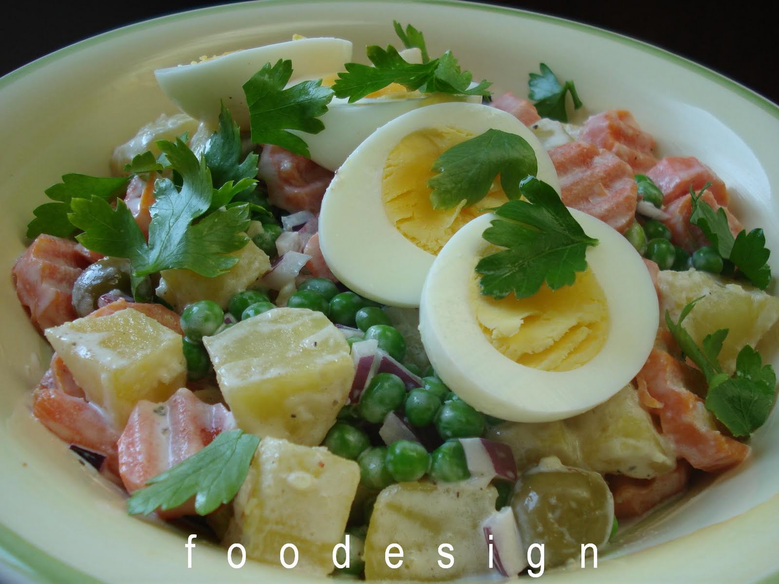 foodesign mixed vegetable salad