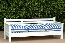 [daybed3.gif]