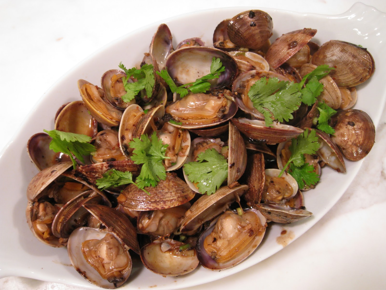 Clams with Black Bean Sauce