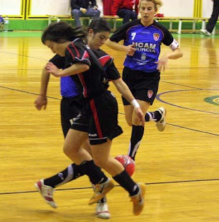 futbol-sala-femenino-zona-8-20070114.jpg