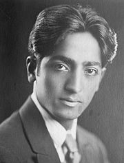 [180px-Jiddu_Krishnamurti_01.jpg]