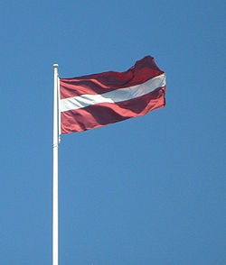 [250px-Flag_of_Latvia_photo.jpg]