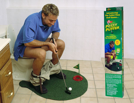 The-Potty-Putter-man-playing