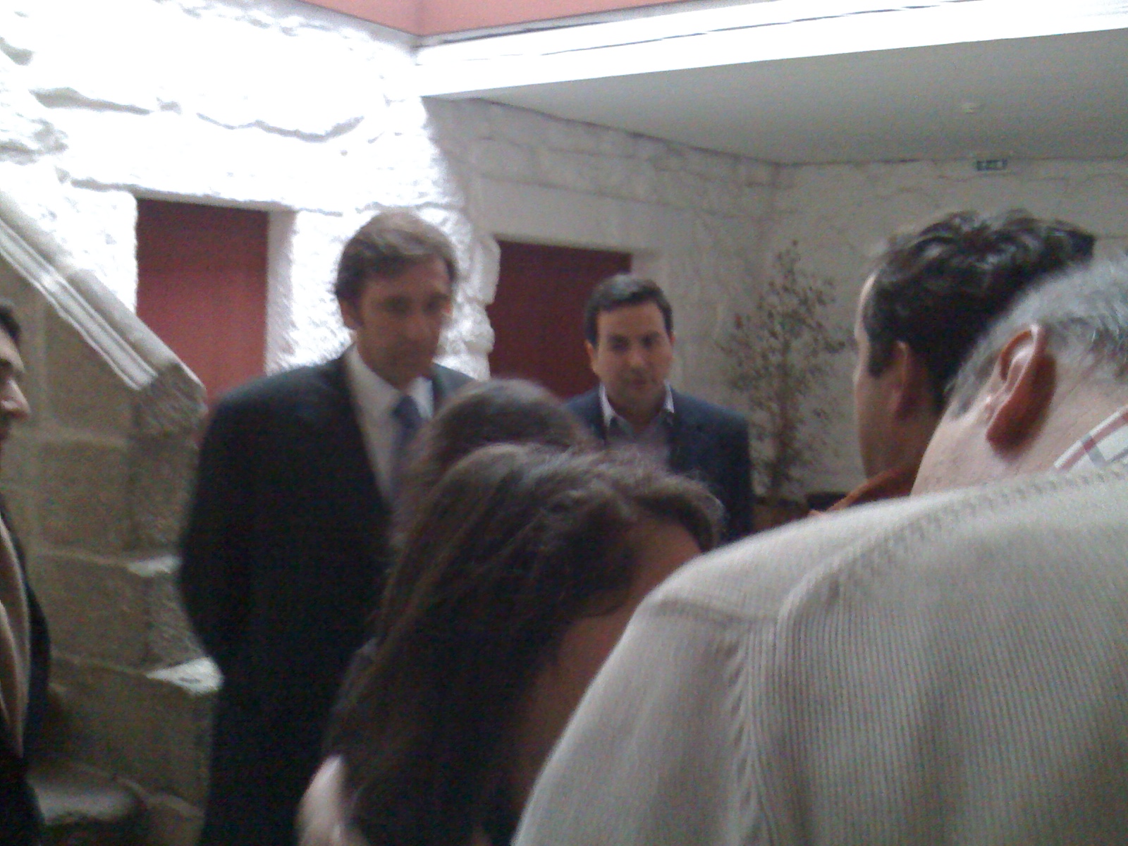 [IMG_0200.JPG]
