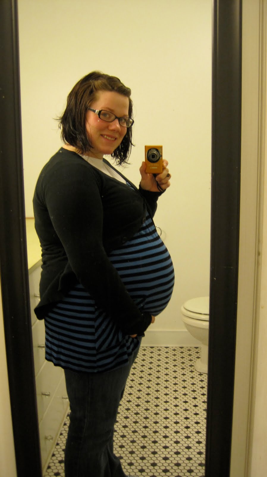 [39+weeks.JPG]