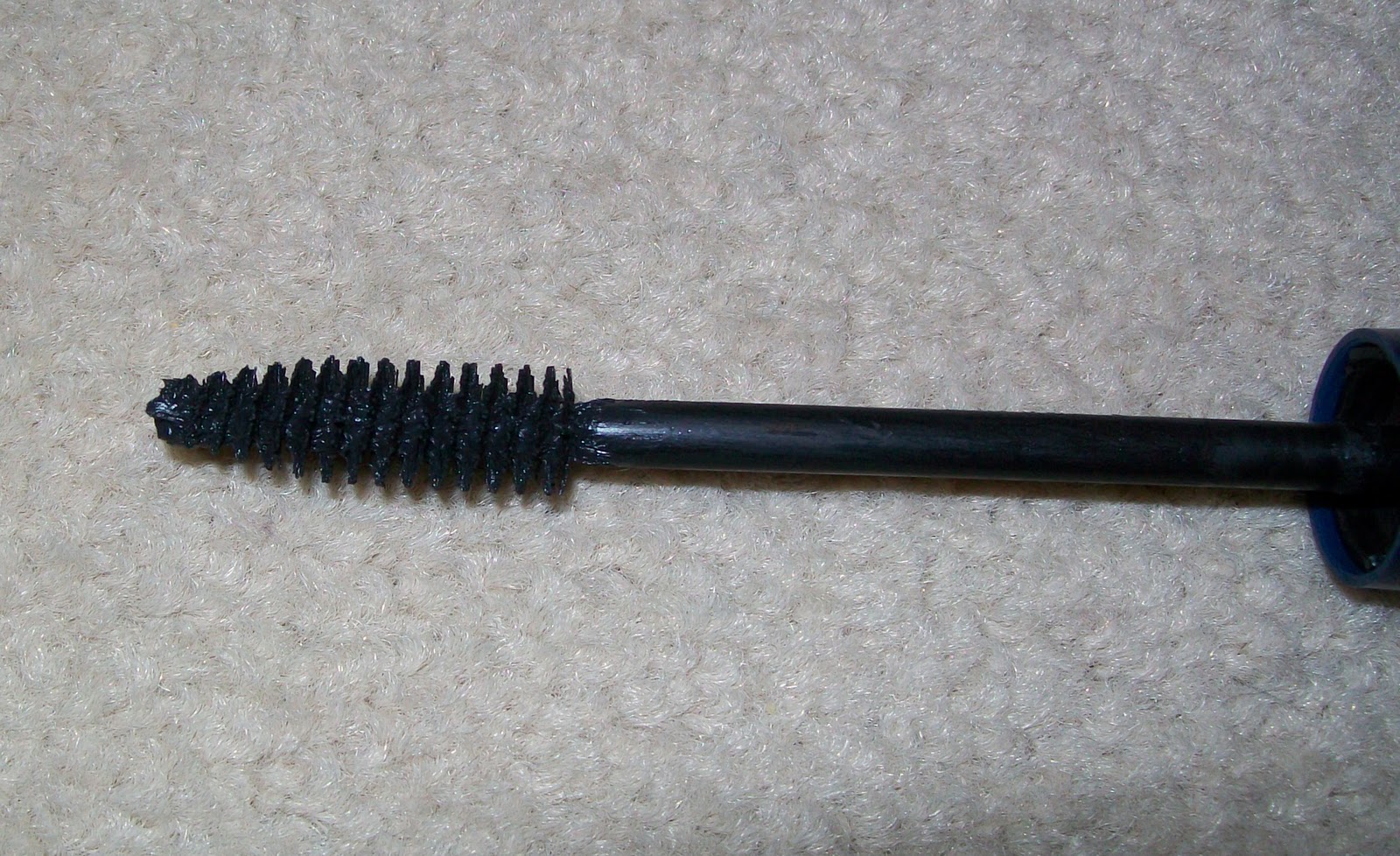 Beauty and Beyond.... Review No7 Intense Volume mascara