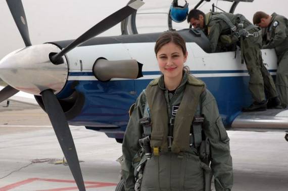 Những nữ cảnh sát dũng cảm xinh đẹp của các nước World%27s+Most+Bravest+Uniformed+Ladies+11