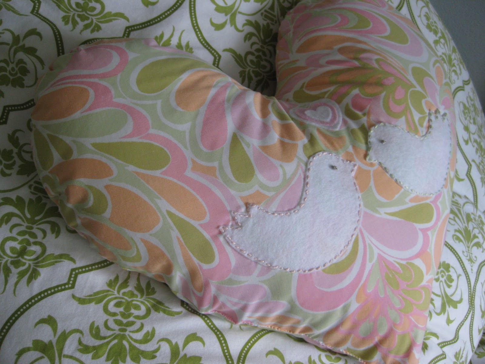 april's craft nest two sided valentine's kiss pillow