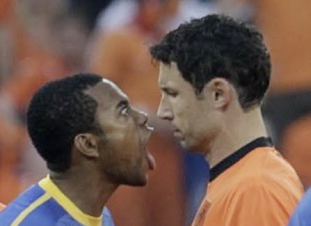Robinho+Van+Bommel.jpg