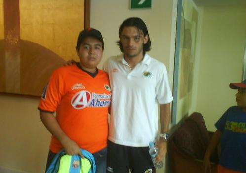 YO Y EL JUGADOR DE JAGUARES DE CHIAPA