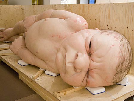 [ron-mueck-install.jpg]