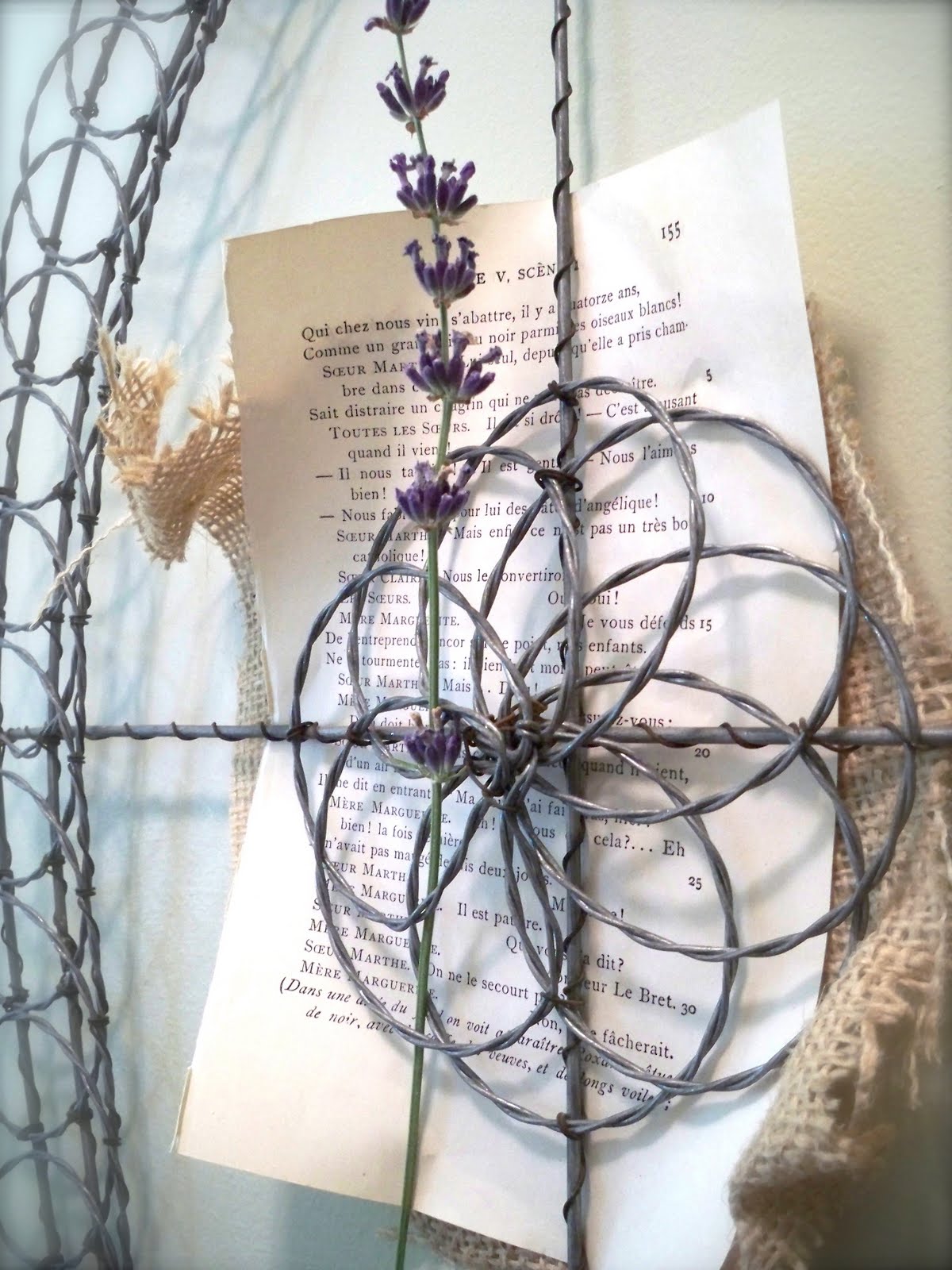 reInspire Found Wire Wall Hanging