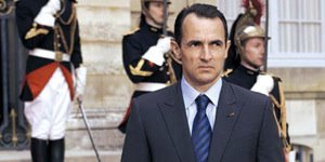 [president-dupontel.jpg]