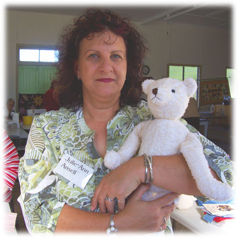 [workshop+Julianne+barebear.jpg]