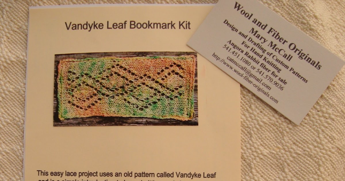Days of Tea and Knitting: Knit a Lace Bookmark!