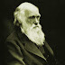 Charles Darwin - Penemu Teori evolusi