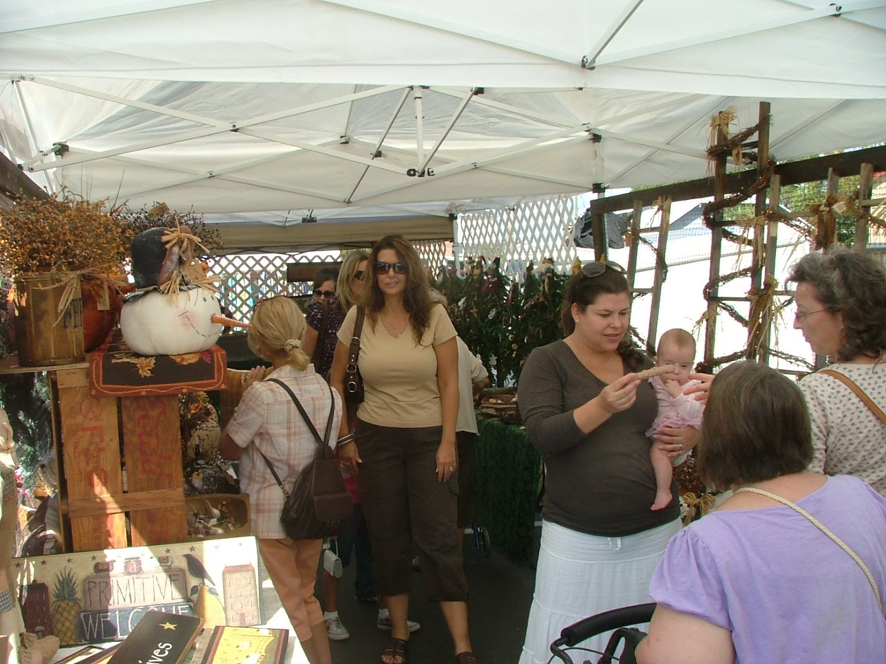 Country Primitives Vintage Market & The French Hen Great Day In The