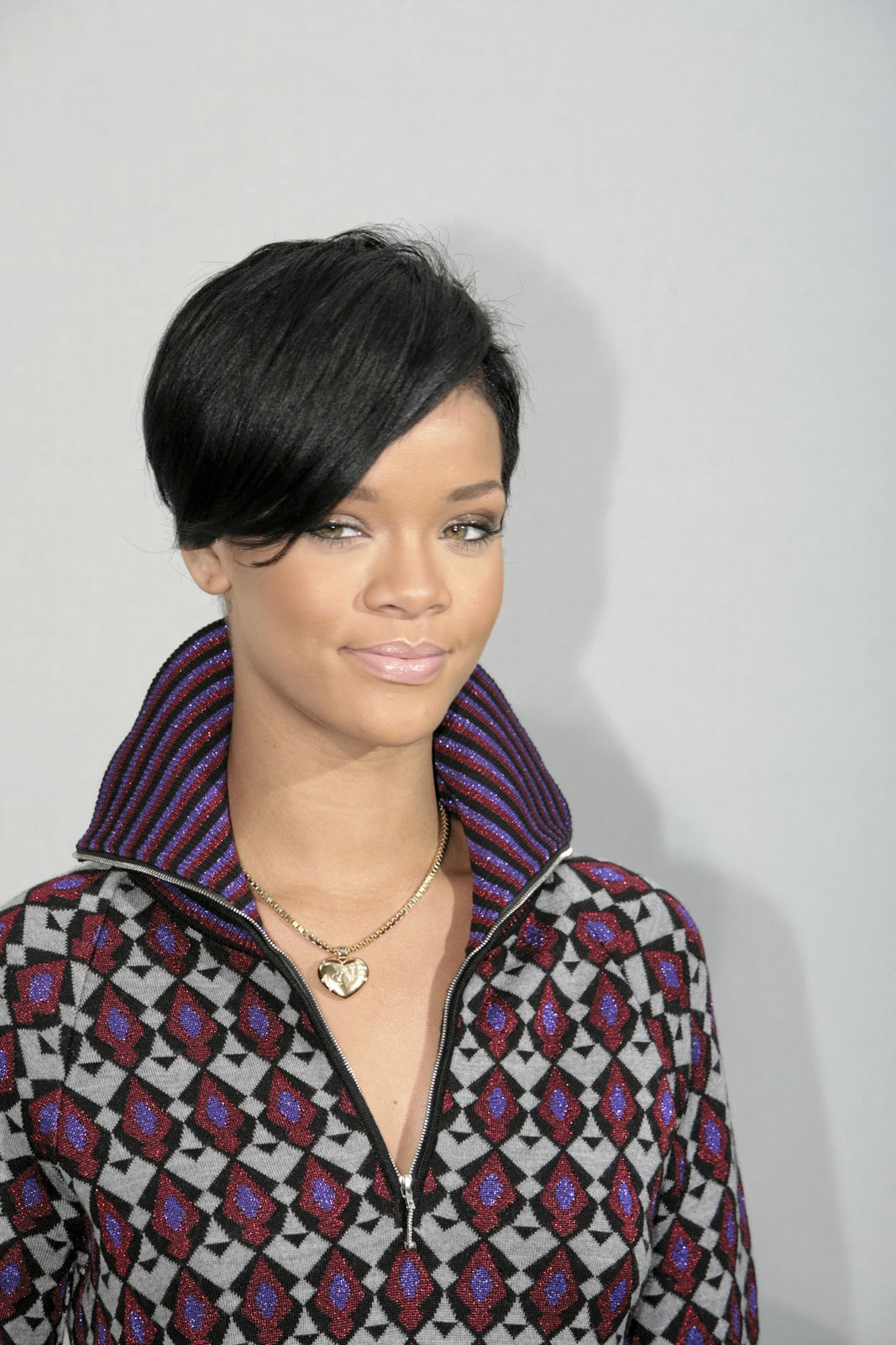 Rihanna Hairstyle Rihanna Hairstyle