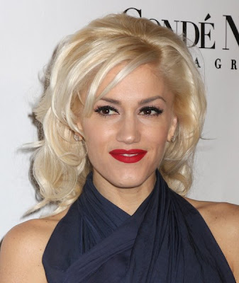 Styling your hair like Gwen Stefani is going to add a lot of glamour to the 