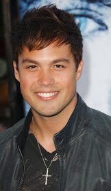 Famous Emo Hairstyle Trendy Stylish Boys Haircuts 2010