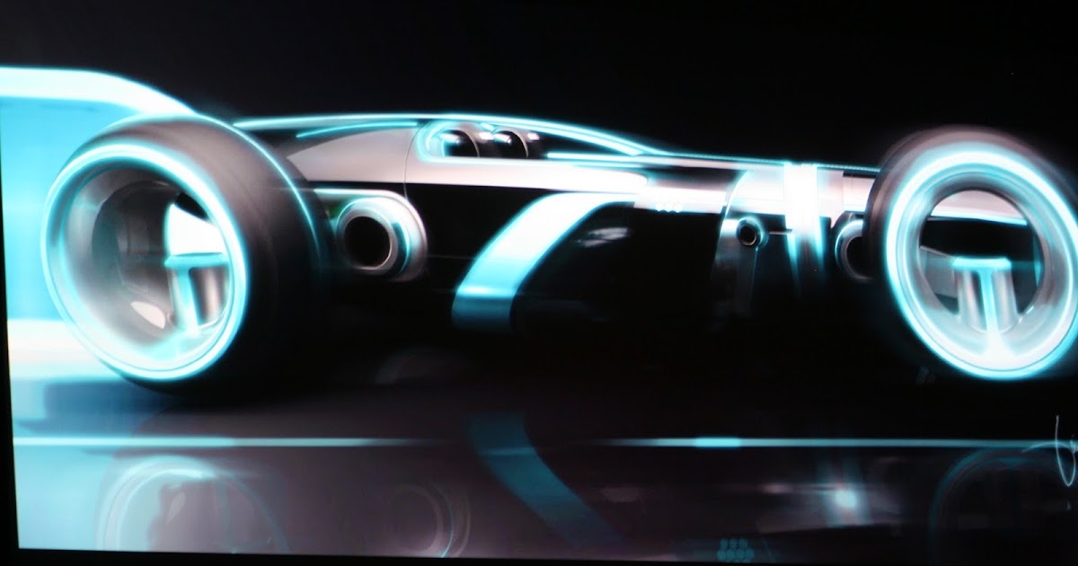 TRON: Legacy New Featurette: Amazing Vehicles - sandwichjohnfilms
