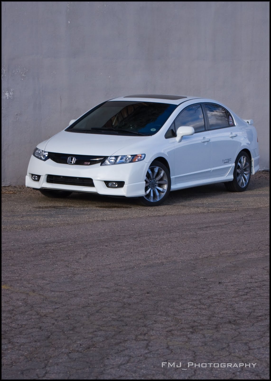 [Front-ThreeQuarter-Portrait.jpg]