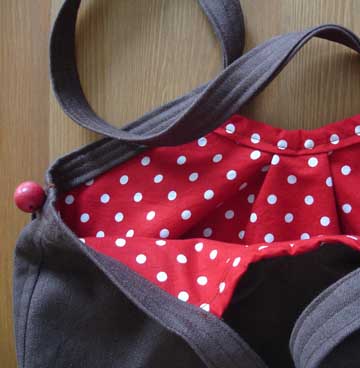 [barnapirospöttyös3.jpg]