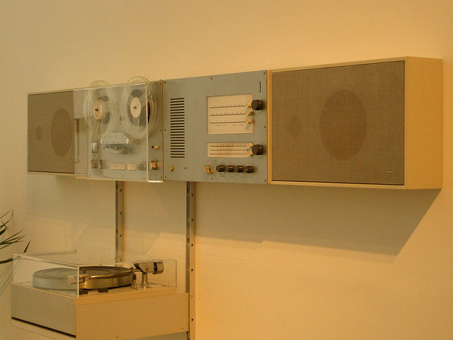 retro vintage modern hi-fi: Braun