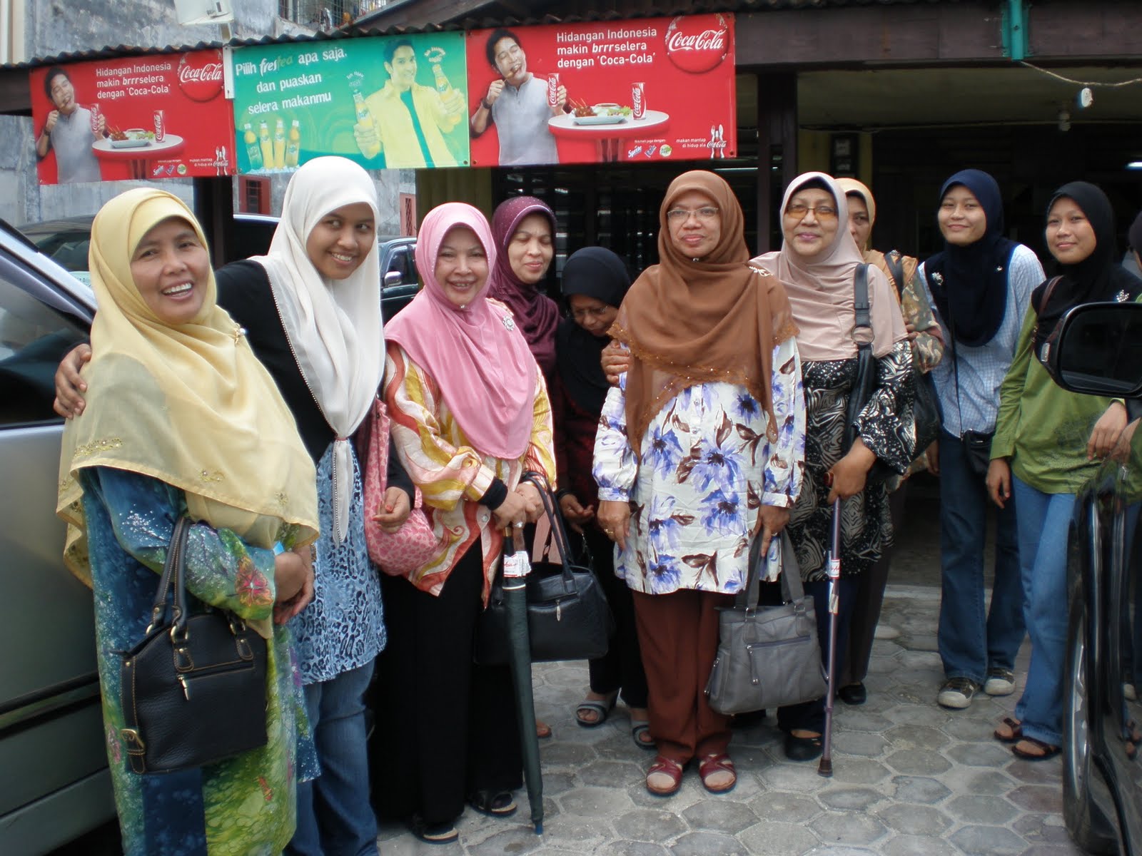 [PC120036.JPG]
