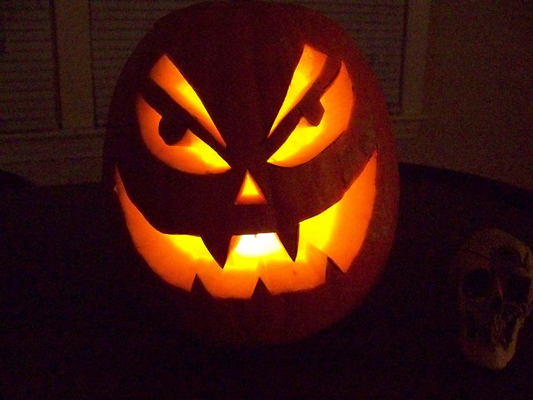 Pin by ILoveWerewolves on Vampire Pumpkin Carvings Pumpkin halloween