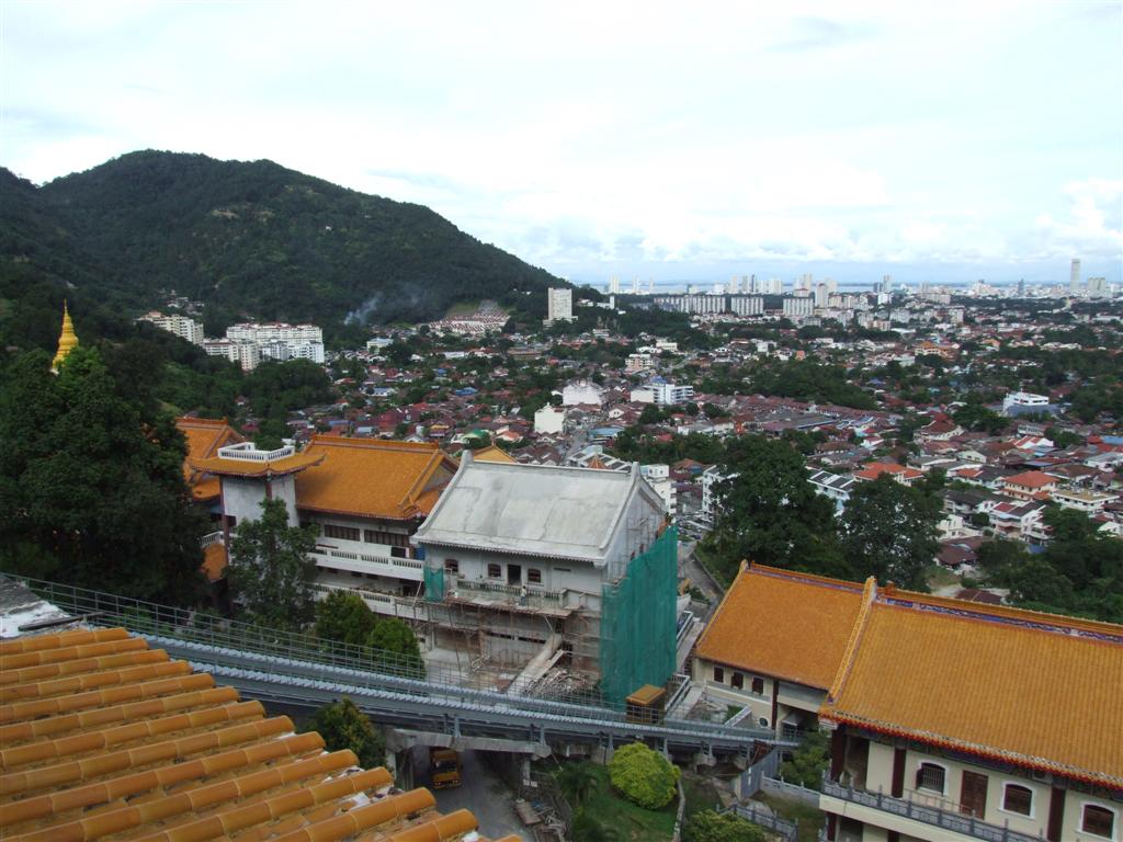 [KEK+LOK+SI+TEMPLE001+(Large).JPG]