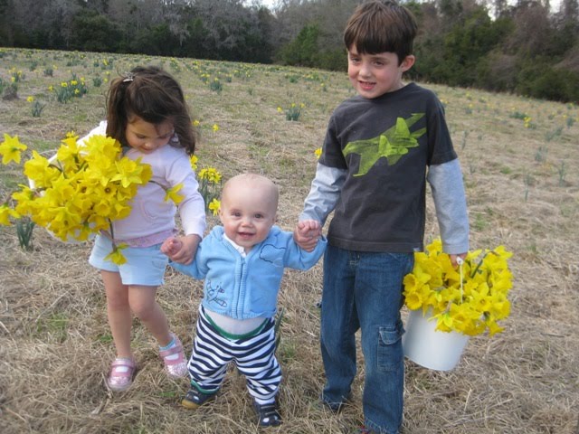 [3kids2.jpg]