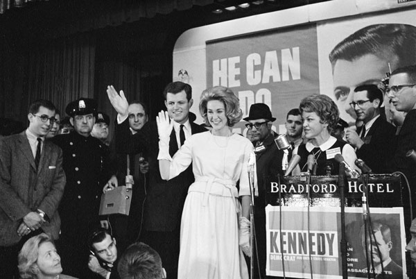 [Kennedy+elected.jpg]