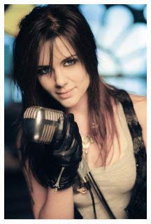 Vanessa Amorosi vocal profile