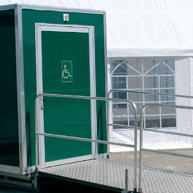  Extra-wide door 