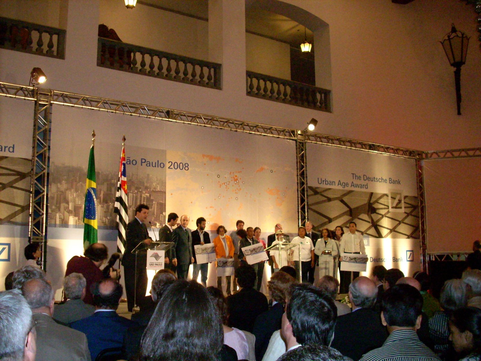 [DSCN1442.JPG]