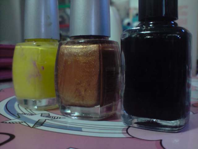 okey so im going to 'teach' you guys how to do leopard nails design. it was okey so im going to 'teach' you guys how to do leopard nails design. it was