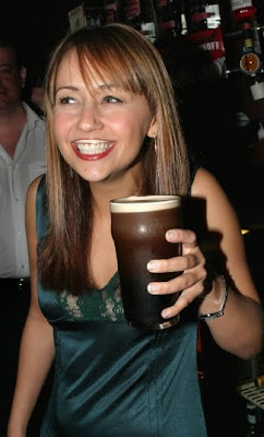 Samia Ghadie