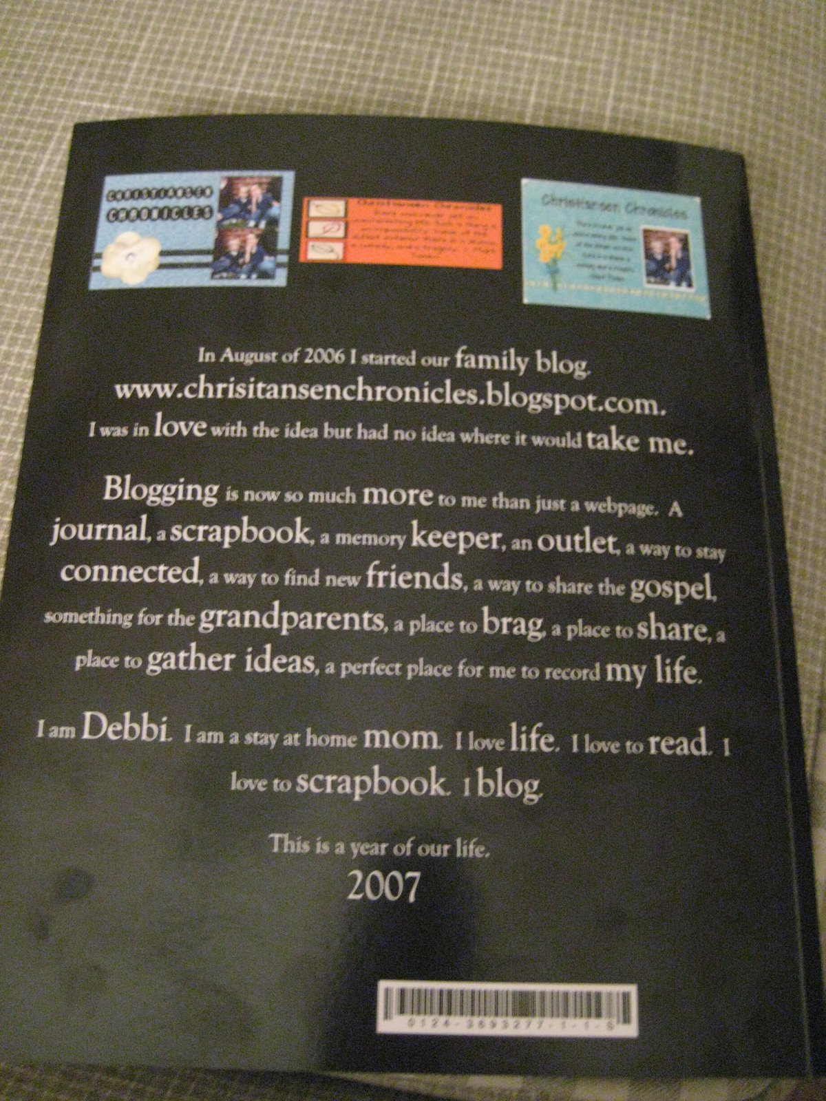 [book+016.JPG]