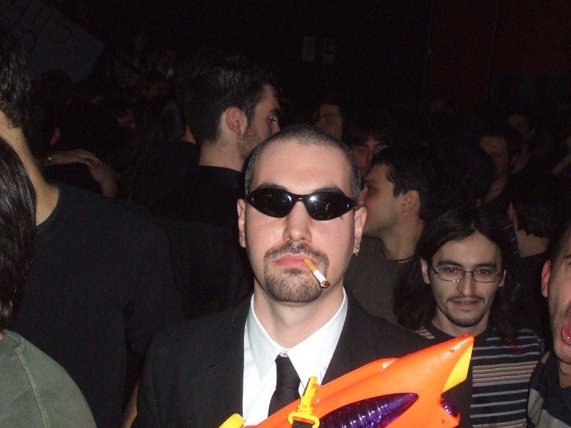 [DELLE.JPG]