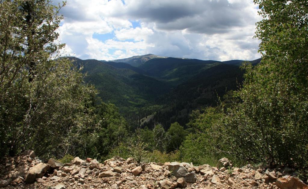 Rick & Y's Travels Catching Up Eagle Nest, New Mexico