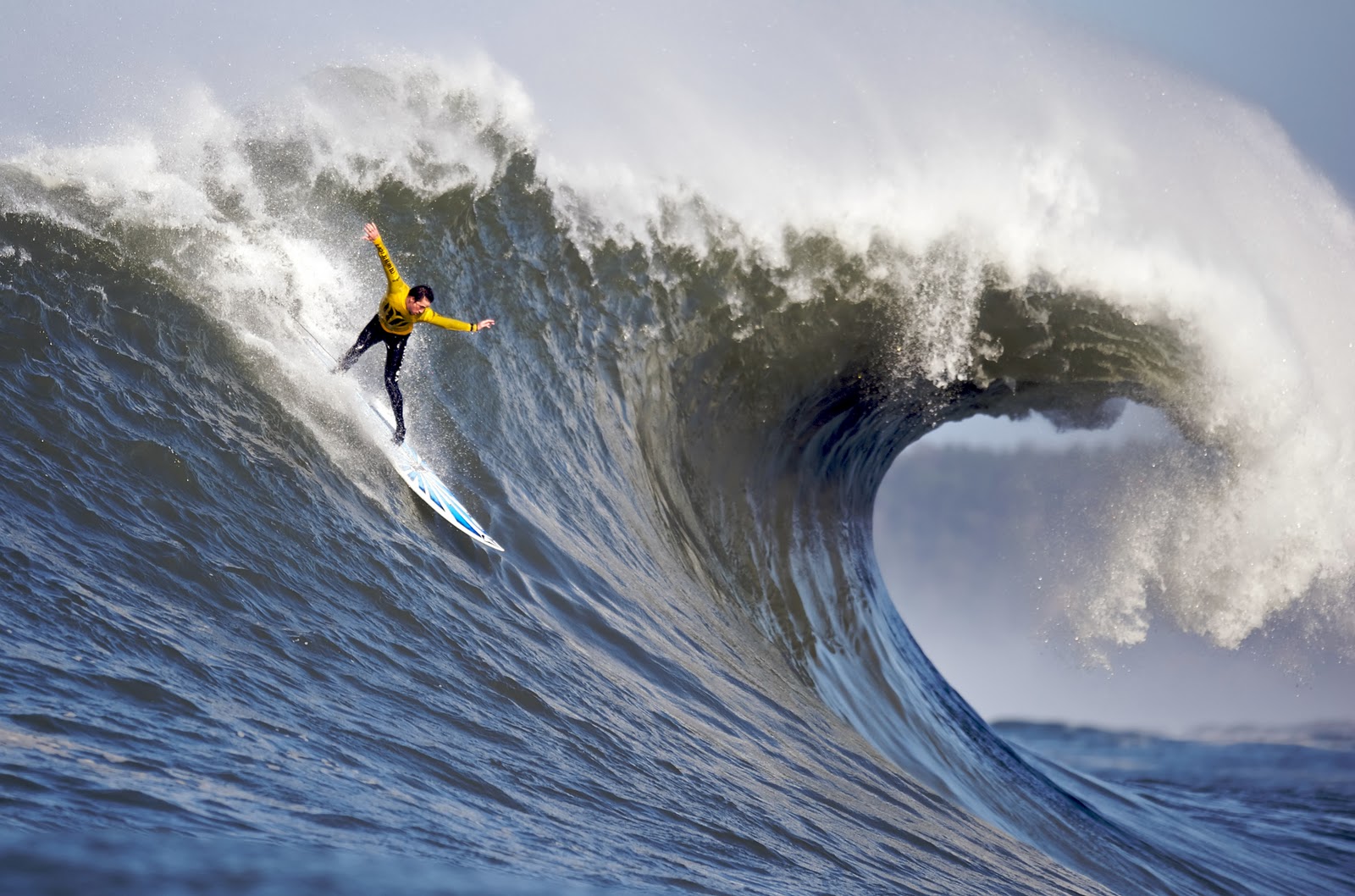 Mavericks California Free Download Wallpaper (1600 x 1058 )