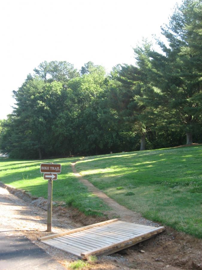 Greg Rides Trails Gainesville State College Trail, Gainesville,