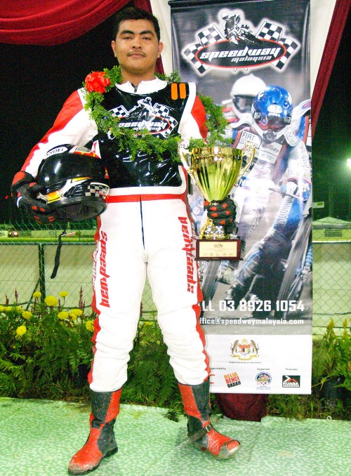 [Mohd+Ariff+of+Team+Seri+Putra+Round+1+Under+25+NFC+Speedway+2007++winner.500.jpg]