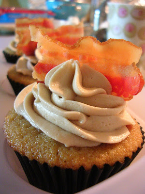 French Toast and Bacon Cupcakes